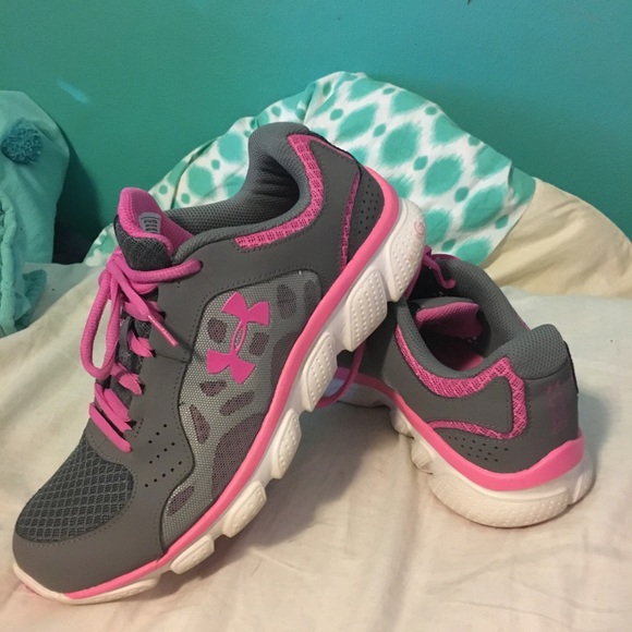 Under Armour Shoes - Grey Under Armour shoes with pink laces